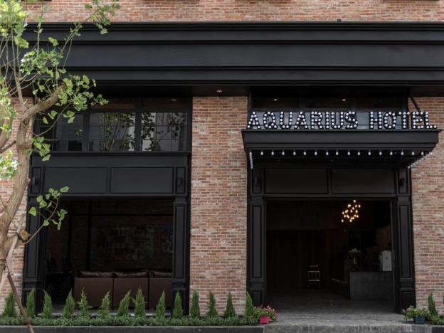 aquarius hotel and urban resort phnom penh