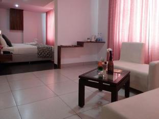 the garden asia resort mysore road