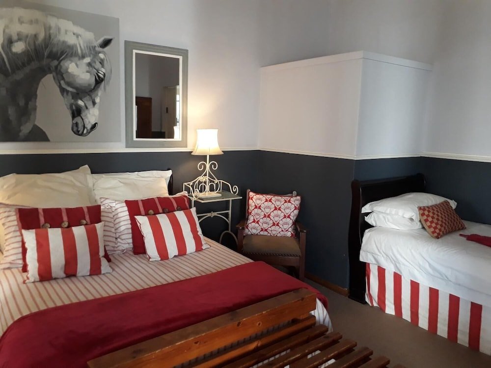 the lighthouse guesthouse