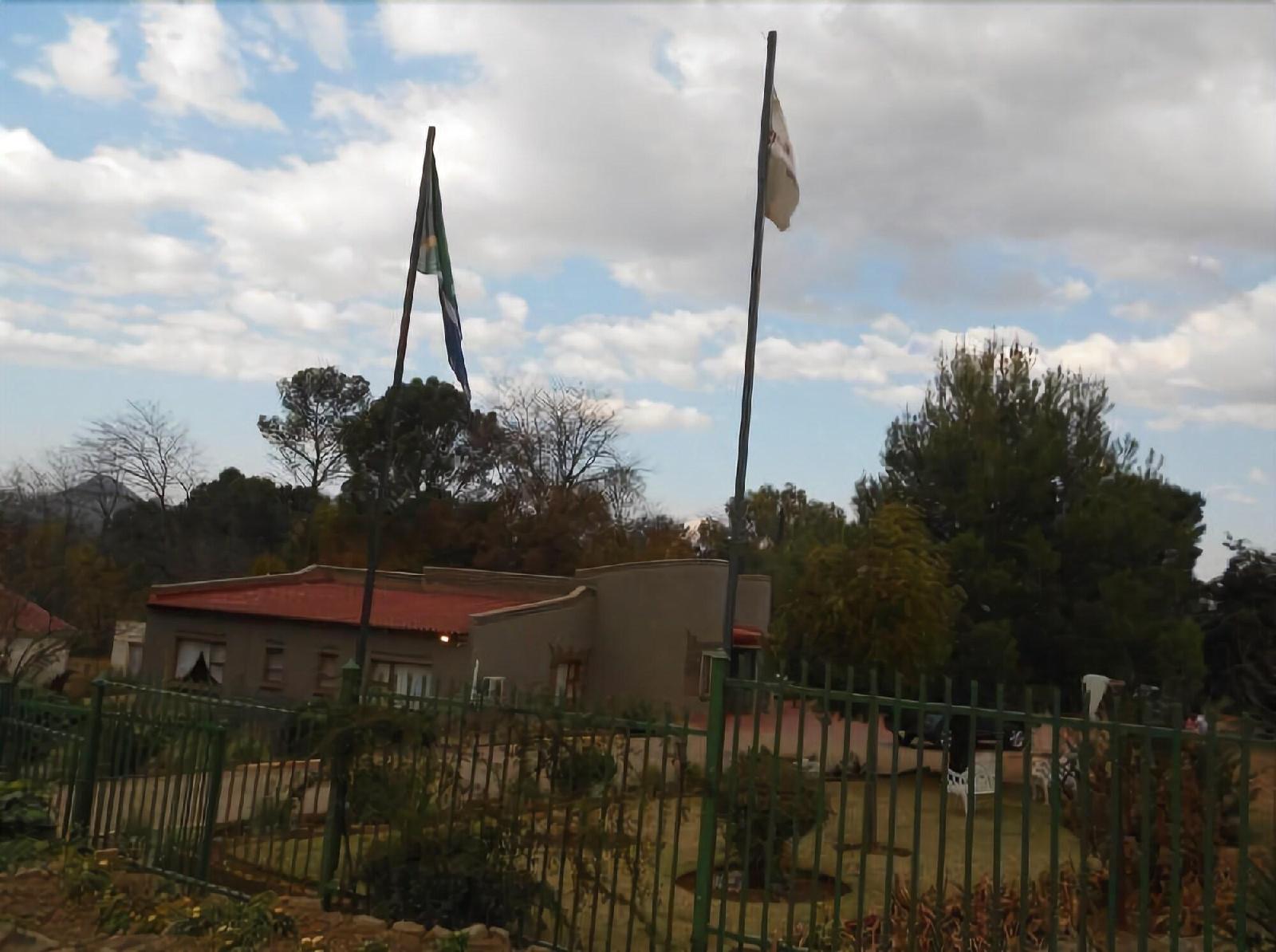 Aligeo Guest House,Near Empilisweni District Hospital,4 star