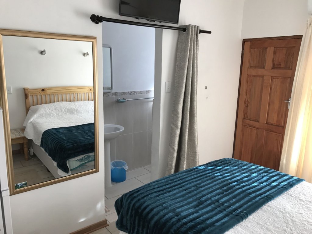 blue crane guest house bloemfontein