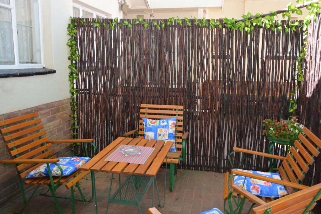 blue crane guest house bloemfontein