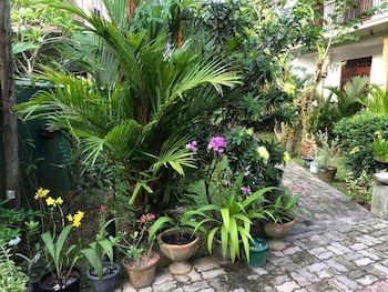 coral palm villa and apartments