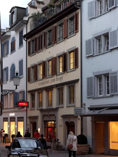 paradeplatz apartment by airhome