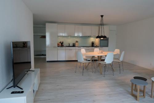 paradeplatz apartment by airhome