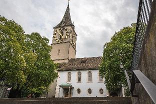 paradeplatz apartment by airhome