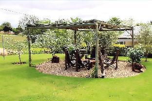 La Montagne Bed & Breakfast,Near The Gallery,3 star