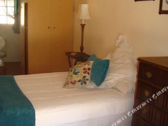 villa langa b and b