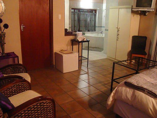 villa langa b and b