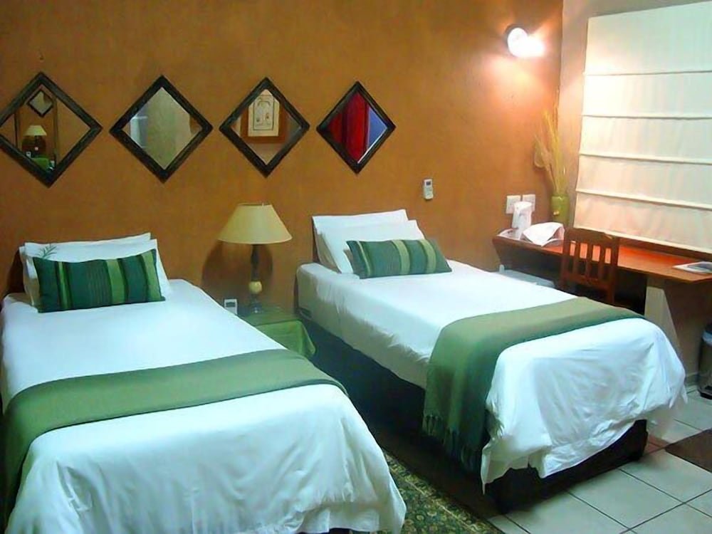 villa langa b and b
