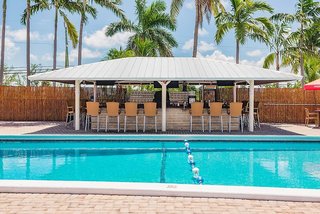 skipjack resort and marina