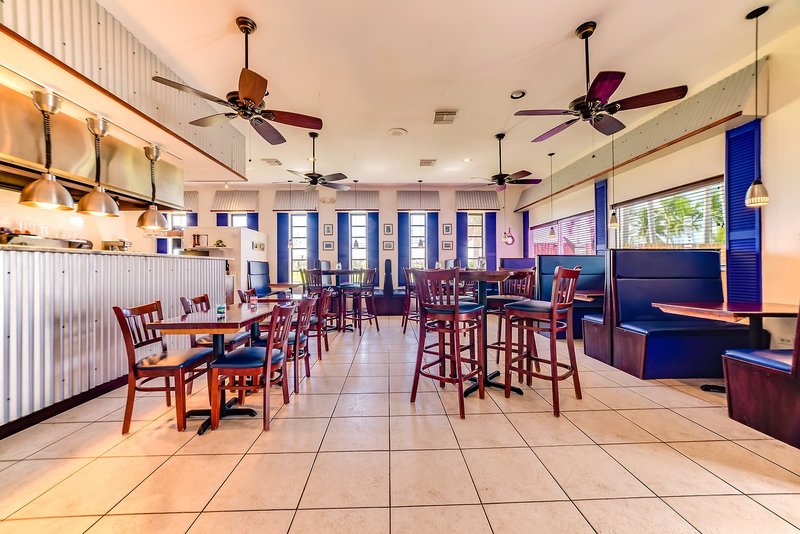 skipjack resort and marina