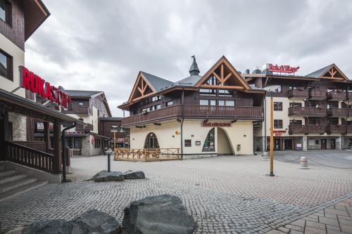 ski inn rukavillage