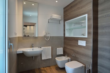 embassy hotel and spa