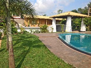 Shiny Lakeside Resort,Dodanduwa>>Ambalangoda,3 star