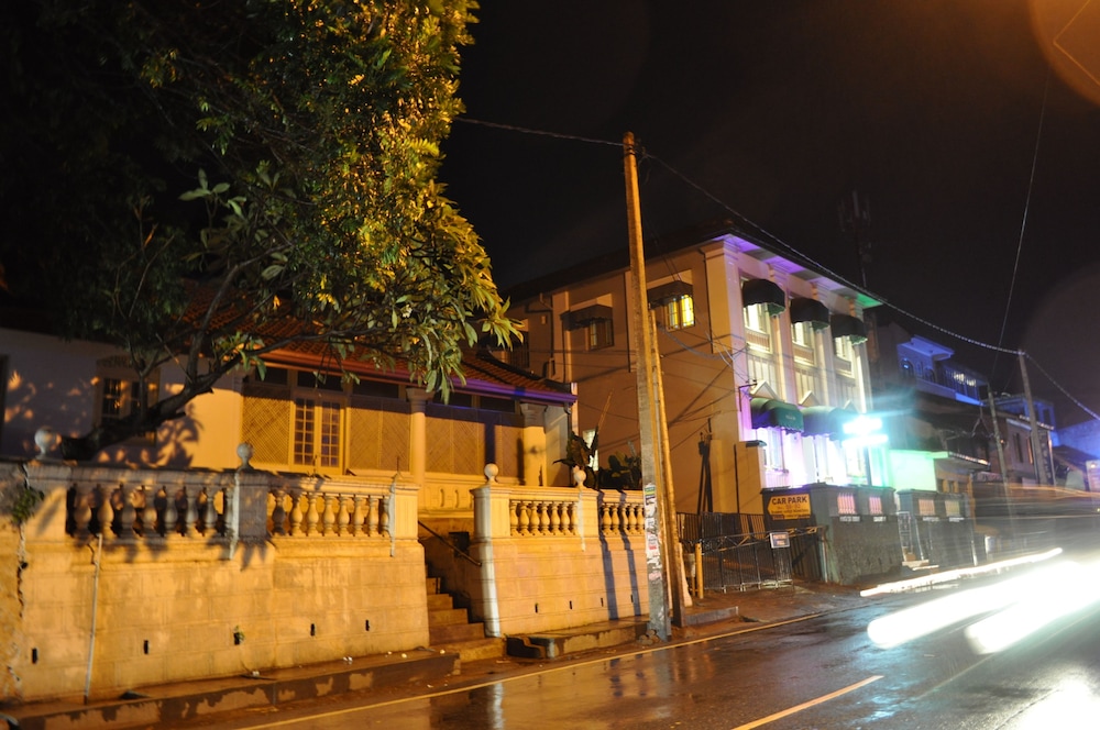 villa 92 city hotel hostel