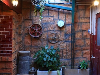 villa 92 city hotel hostel