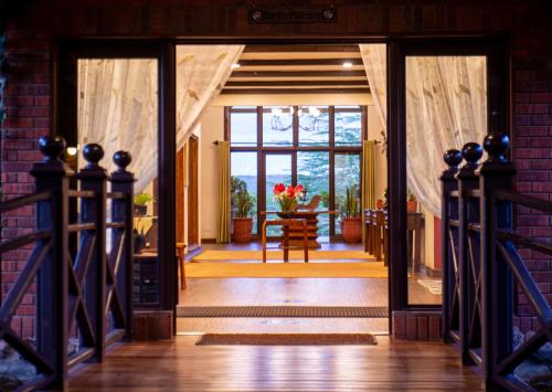 the retreat at ngorongoro