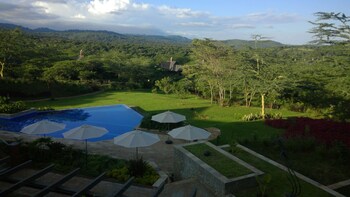the retreat at ngorongoro
