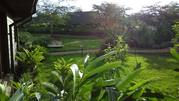 the retreat at ngorongoro
