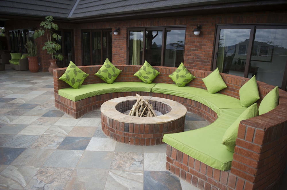 the retreat at ngorongoro