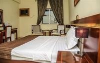 hotel rosebud