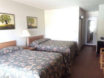 Lake George Residence Llc,Lake George>>Glens Falls,2 star