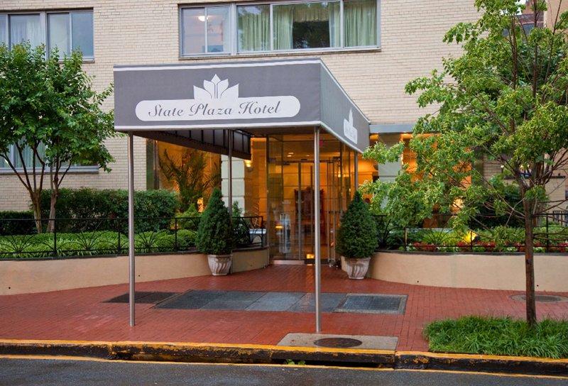 state plaza hotel