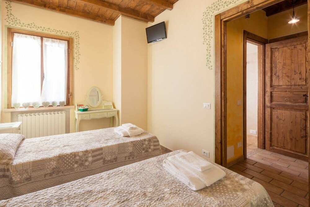 B&B La Casa Delle Rondini,Mantua>>Governolo,3 star