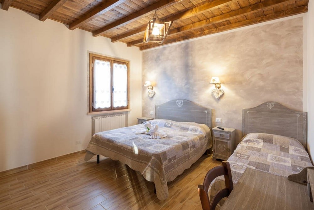 B&B La Casa Delle Rondini,Mantua>>Governolo,3 star