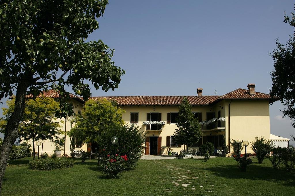 Bricco San Giovanni,In Isola D'asti,1 star