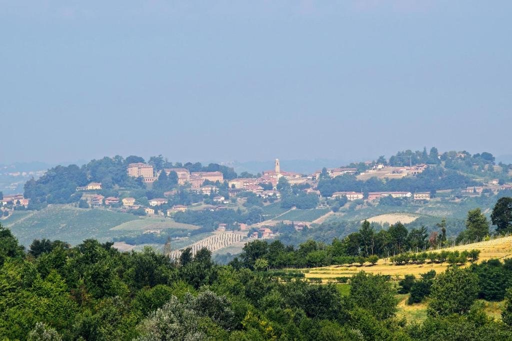 Bricco San Giovanni,In Isola D'asti,1 star