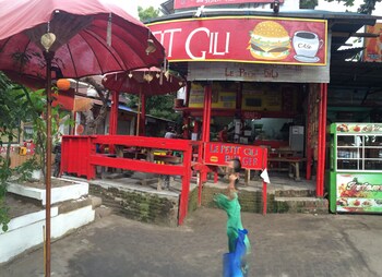 le petit gili