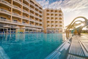 Hotel-Img