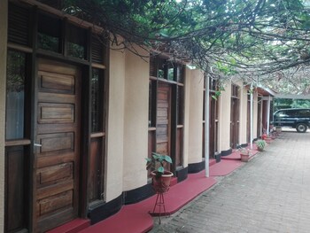 kilimanjaro safaris lodge