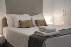 Corina Suites And Apartments,Aeschylou 3,4 star