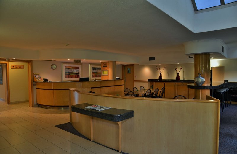 road lodge carnival city