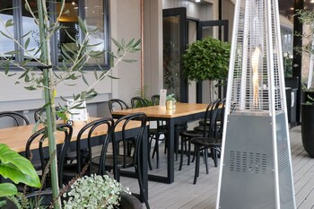 suncourt hotel and conference centre