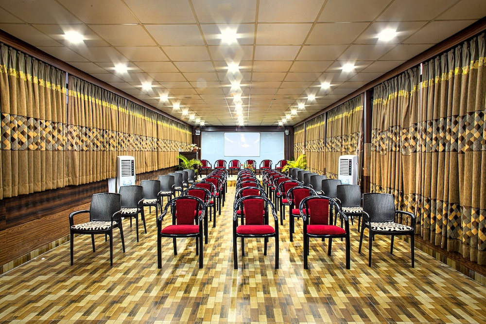 the address kathmandu hotel