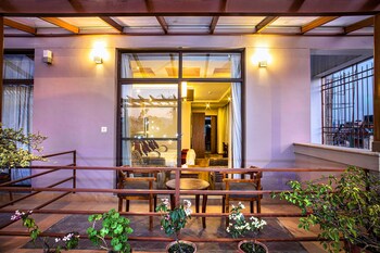the address kathmandu hotel