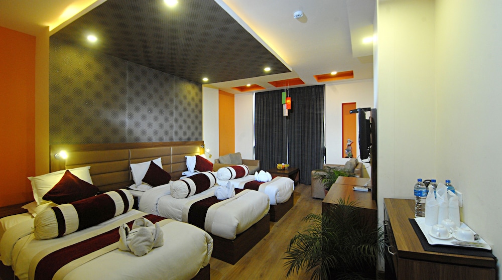the address kathmandu hotel