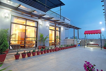 the address kathmandu hotel