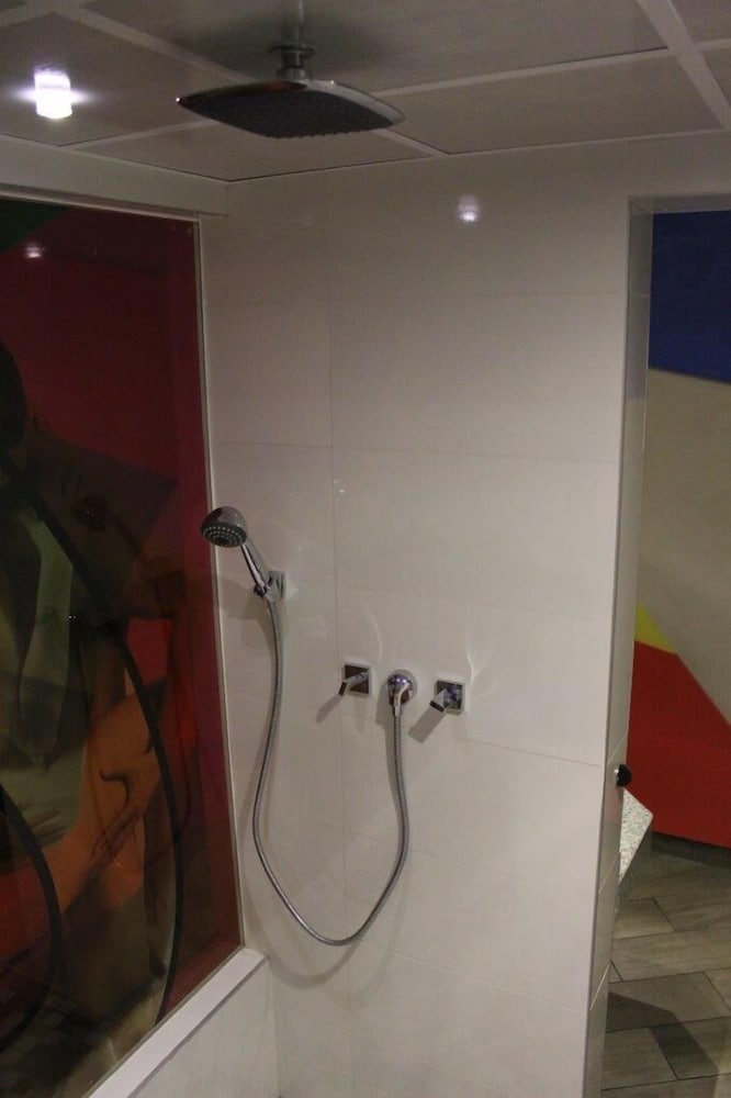 oh oriente hotel adults only