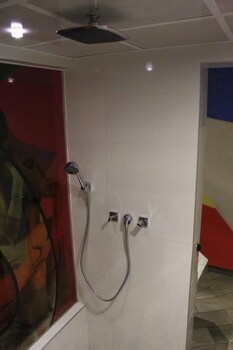 oh oriente hotel adults only