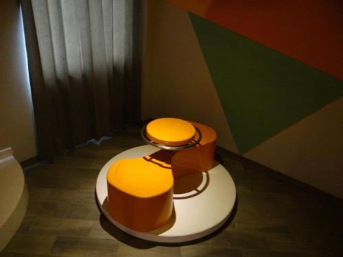 oh oriente hotel adults only