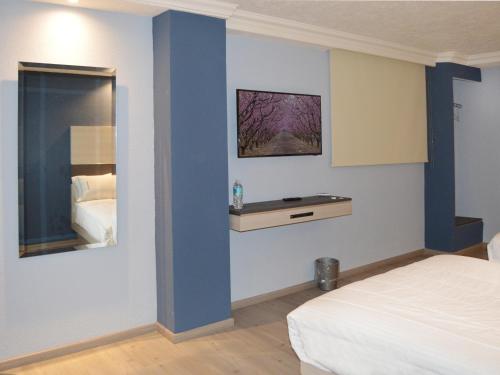 hotel seoul in mexico city