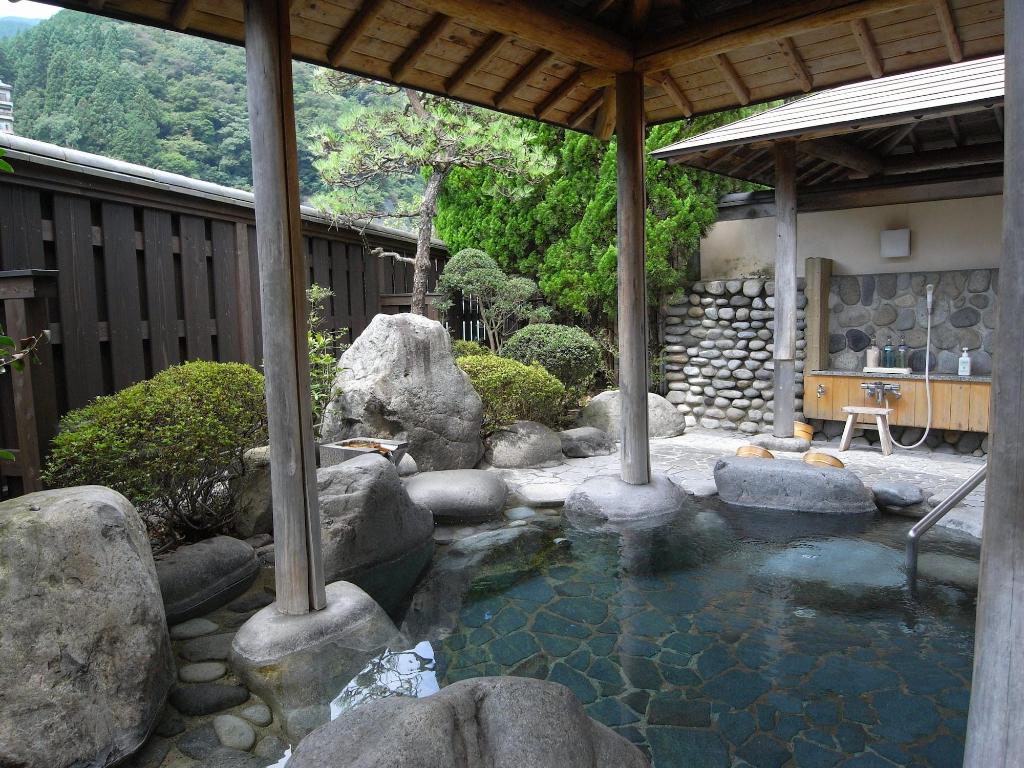kawakamiya kasuitei