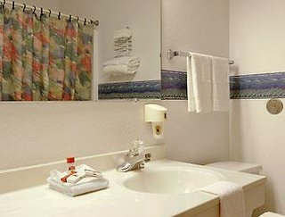 Super 8 By Wyndham Omaha/West Dodge,Douglas County>>Douglas,2 star
