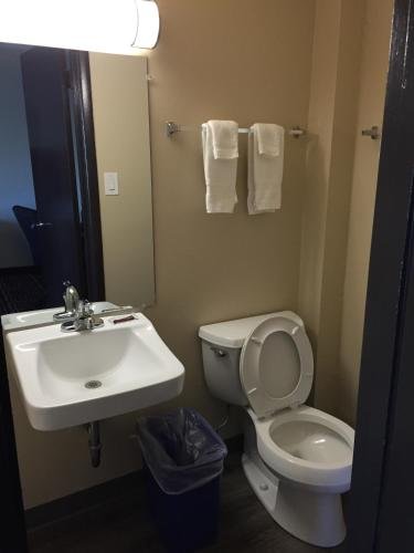 economy inn