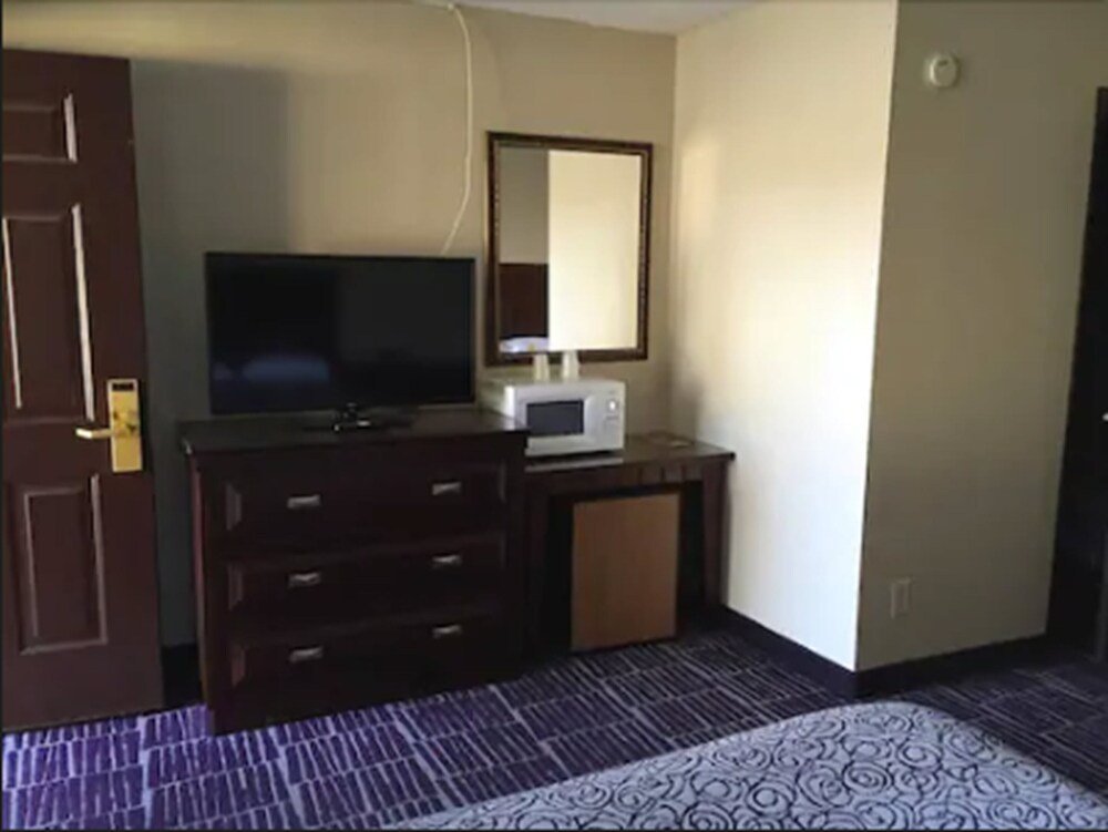 economy inn